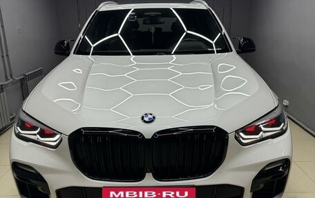 BMW X5, 2020 год, 7 560 000 рублей, 2 фотография