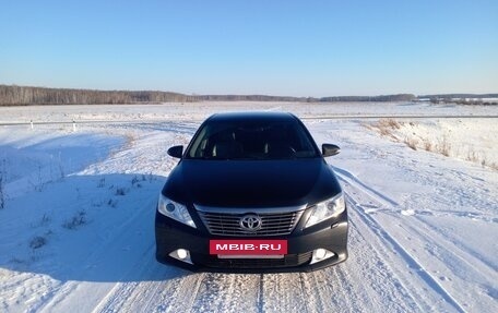 Toyota Camry, 2013 год, 2 070 000 рублей, 6 фотография