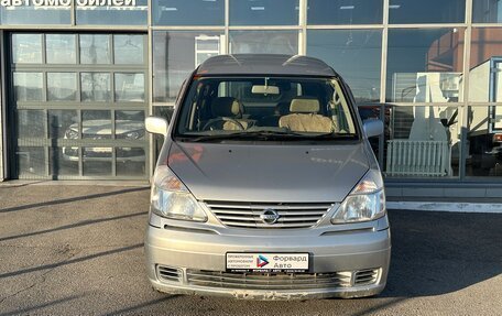 Nissan Serena II, 2004 год, 770 000 рублей, 2 фотография