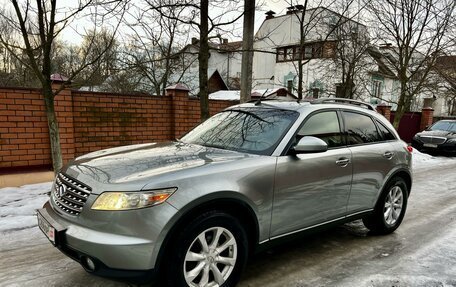 Infiniti FX I, 2004 год, 935 000 рублей, 5 фотография