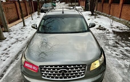 Infiniti FX I, 2004 год, 935 000 рублей, 3 фотография