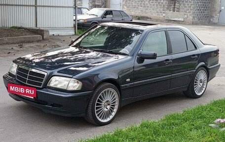 Mercedes-Benz C-Класс, 1998 год, 600 000 рублей, 4 фотография