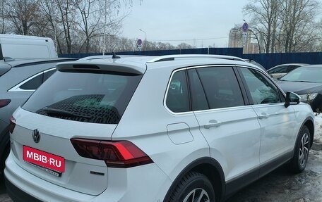 Volkswagen Tiguan II, 2018 год, 3 000 000 рублей, 8 фотография