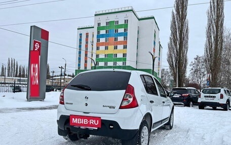 Renault Sandero I, 2012 год, 649 000 рублей, 2 фотография