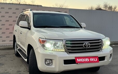 Toyota Land Cruiser 200, 2014 год, 5 199 000 рублей, 2 фотография