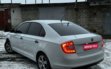 Skoda Rapid I, 2014 год, 970 000 рублей, 6 фотография