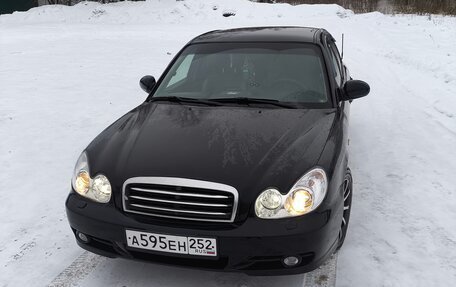 Hyundai Sonata IV рестайлинг, 2005 год, 550 000 рублей, 1 фотография