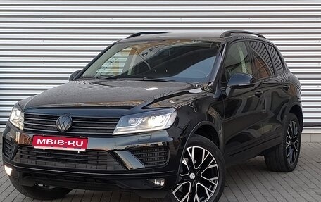 Volkswagen Touareg III, 2015 год, 3 890 000 рублей, 1 фотография