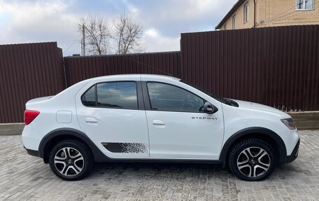 Renault Logan II, 2022 год, 1 399 000 рублей, 6 фотография