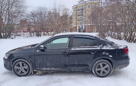 Volkswagen Jetta VI, 2013 год, 1 022 000 рублей, 4 фотография