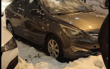 Hyundai Solaris II рестайлинг, 2013 год, 550 000 рублей, 4 фотография