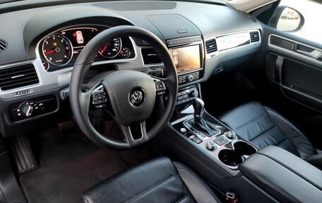 Volkswagen Touareg III, 2015 год, 3 890 000 рублей, 12 фотография