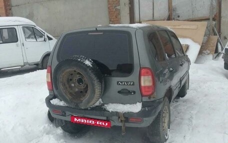 Chevrolet Niva I рестайлинг, 2005 год, 160 000 рублей, 2 фотография