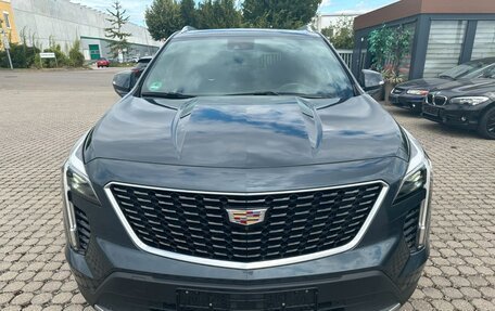 Cadillac XT4 I, 2022 год, 3 840 000 рублей, 2 фотография