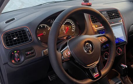 Volkswagen Polo VI (EU Market), 2016 год, 1 250 000 рублей, 8 фотография