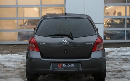 Toyota Yaris III рестайлинг, 2008 год, 594 000 рублей, 5 фотография