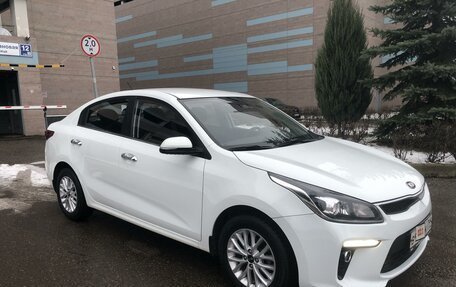 KIA Rio IV, 2017 год, 1 550 000 рублей, 3 фотография