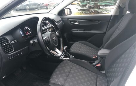 KIA Rio IV, 2017 год, 1 550 000 рублей, 9 фотография