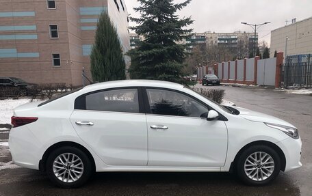 KIA Rio IV, 2017 год, 1 550 000 рублей, 4 фотография