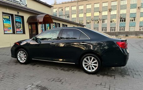 Toyota Camry, 2013 год, 2 100 000 рублей, 4 фотография