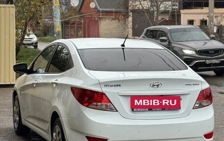 Hyundai Solaris II рестайлинг, 2013 год, 1 350 000 рублей, 4 фотография