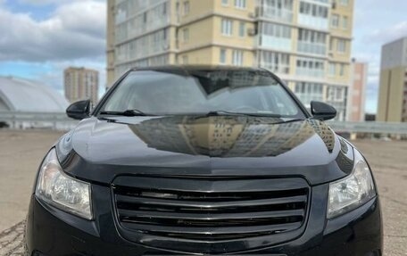 Chevrolet Cruze II, 2012 год, 700 000 рублей, 3 фотография