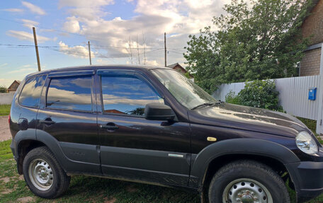 Chevrolet Niva I рестайлинг, 2012 год, 800 000 рублей, 4 фотография