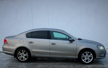 Volkswagen Passat B7, 2012 год, 950 000 рублей, 8 фотография