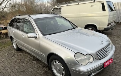 Mercedes-Benz C-Класс, 2002 год, 410 000 рублей, 1 фотография