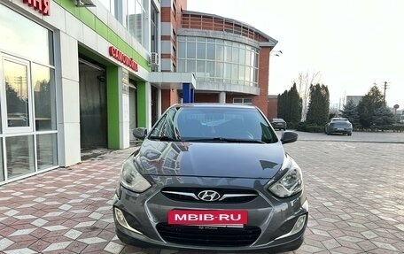 Hyundai Solaris II рестайлинг, 2012 год, 750 000 рублей, 4 фотография