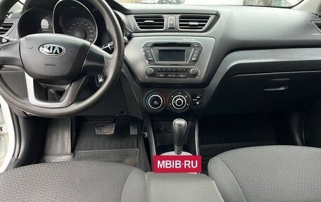 KIA Rio III рестайлинг, 2013 год, 1 065 000 рублей, 10 фотография