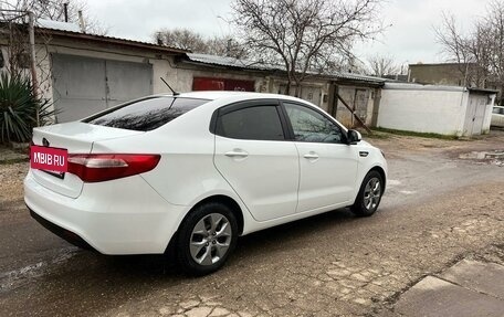 KIA Rio III рестайлинг, 2013 год, 1 065 000 рублей, 4 фотография