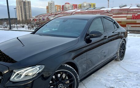 Mercedes-Benz E-Класс, 2020 год, 4 990 000 рублей, 4 фотография