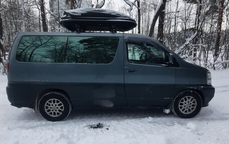 Nissan Elgrand I, 1997 год, 900 000 рублей, 2 фотография