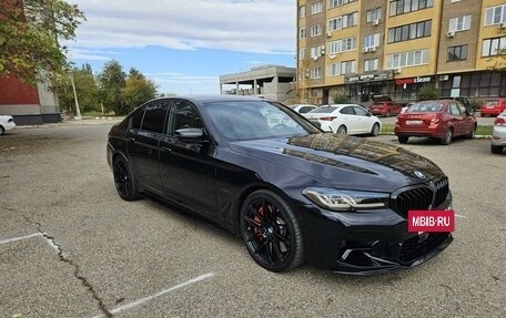 BMW 5 серия, 2019 год, 4 800 000 рублей, 13 фотография