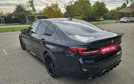 BMW 5 серия, 2019 год, 4 800 000 рублей, 14 фотография