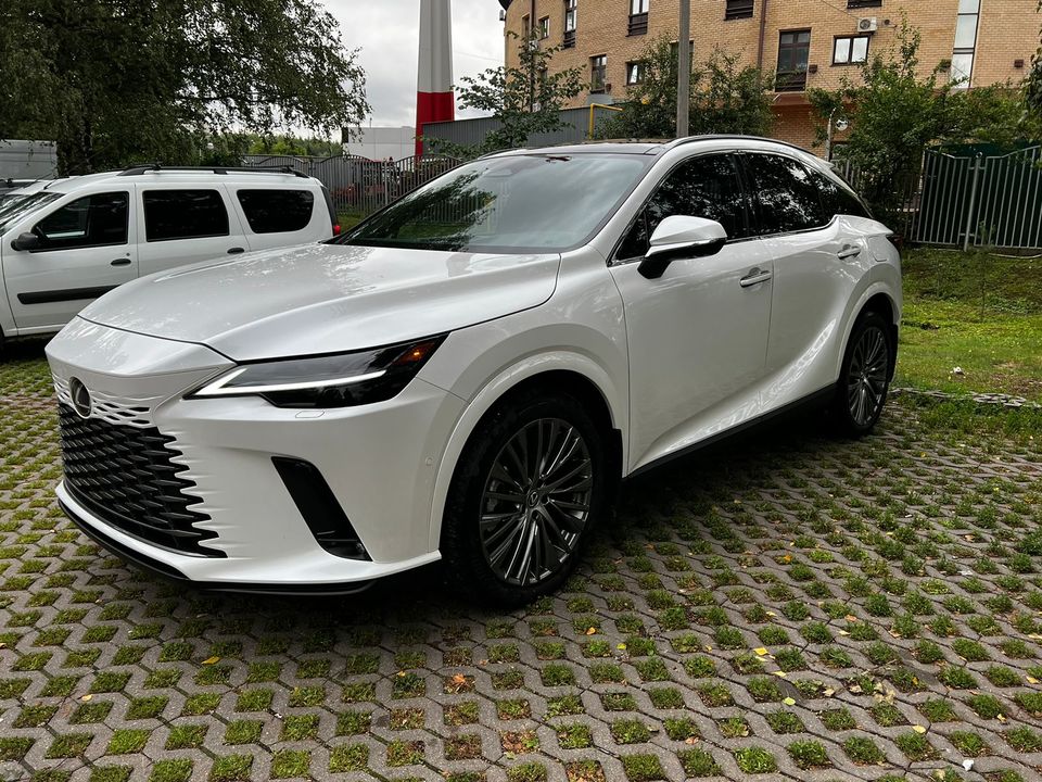 Lexus RX IV рестайлинг, 2024 год, 12 300 000 рублей, 7 фотография