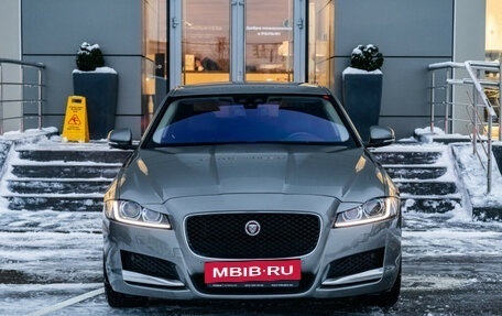 Jaguar XF II, 2016 год, 3 000 000 рублей, 4 фотография