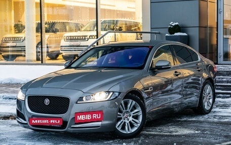 Jaguar XF II, 2016 год, 3 000 000 рублей, 2 фотография