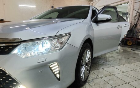 Toyota Camry, 2015 год, 2 300 000 рублей, 6 фотография