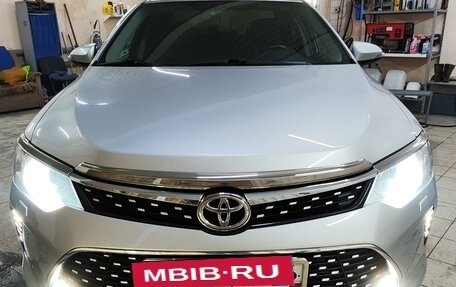 Toyota Camry, 2015 год, 2 300 000 рублей, 7 фотография