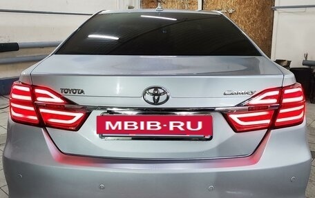 Toyota Camry, 2015 год, 2 300 000 рублей, 9 фотография