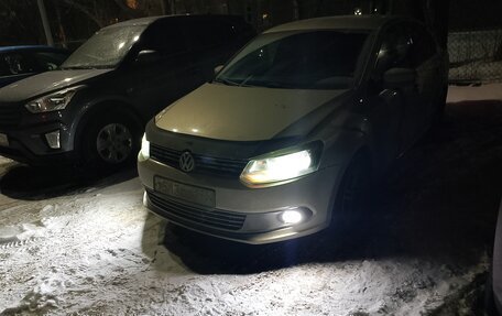 Volkswagen Polo VI (EU Market), 2011 год, 720 000 рублей, 3 фотография