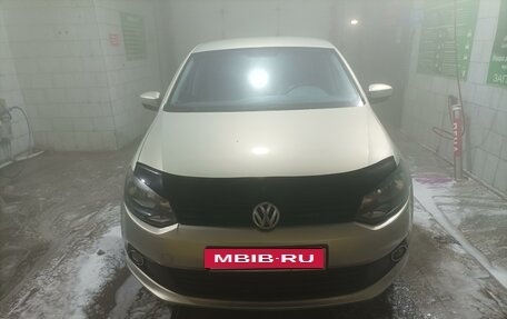 Volkswagen Polo VI (EU Market), 2011 год, 720 000 рублей, 13 фотография