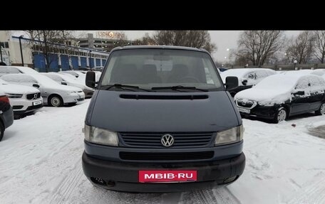 Volkswagen Transporter T4, 2000 год, 555 000 рублей, 1 фотография