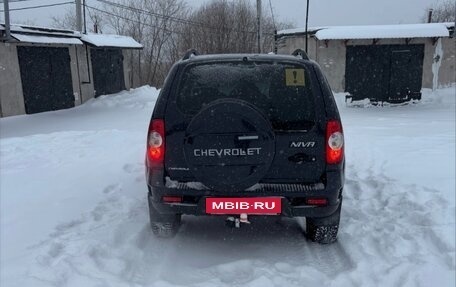 Chevrolet Niva I рестайлинг, 2013 год, 670 000 рублей, 5 фотография