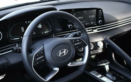 Hyundai Elantra, 2023 год, 2 380 000 рублей, 12 фотография