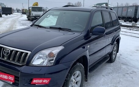 Toyota Land Cruiser Prado 120 рестайлинг, 2008 год, 2 350 000 рублей, 7 фотография