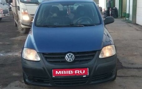 Volkswagen Fox, 2008 год, 280 000 рублей, 2 фотография