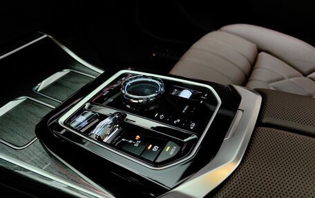 BMW 7 серия, 2023 год, 19 000 000 рублей, 26 фотография